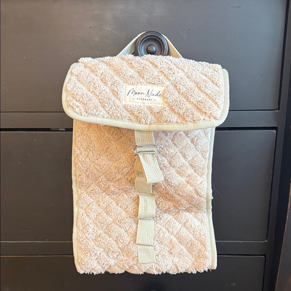 Moon Nude TEDDY LUNCH BAG. New. Never used.